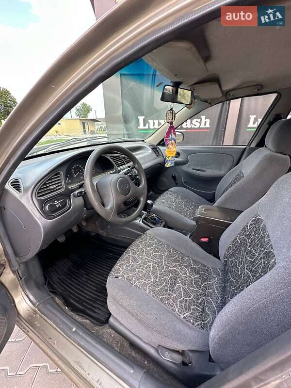 Седан Daewoo Sens 2005 в Шумську