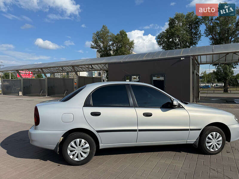 Седан Daewoo Sens 2014 в Дніпрі