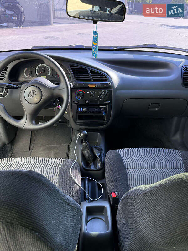 Седан Daewoo Sens 2014 в Дніпрі