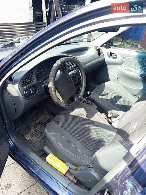 Седан Daewoo Sens 2002 в Чугуеве