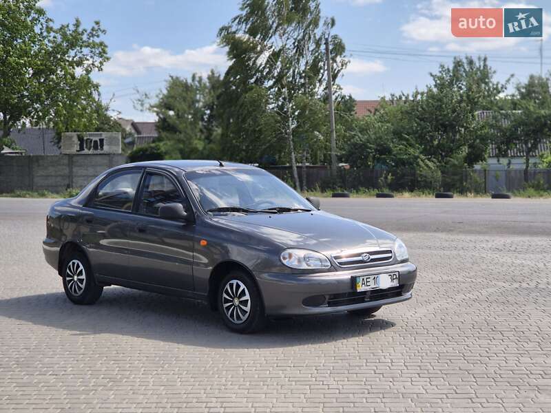 Седан Daewoo Sens 2012 в Днепре