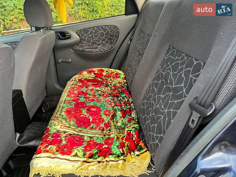 Седан Daewoo Sens 2003 в Козятині