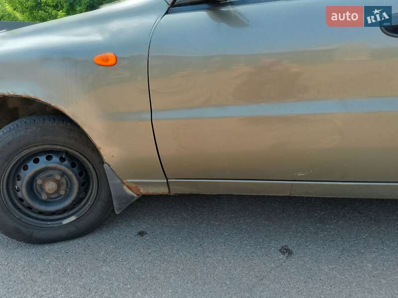 Седан Daewoo Sens 2003 в Чернигове