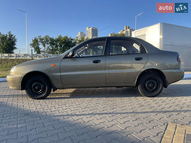 Седан Daewoo Sens 2007 в Киеве
