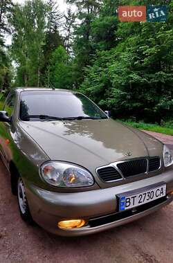 Седан Daewoo Sens 2004 в Тростянце