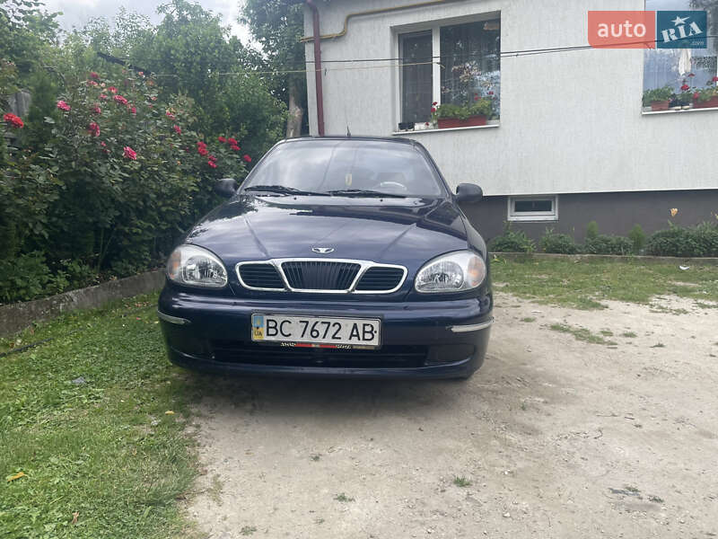 Седан Daewoo Sens 2003 в Львове