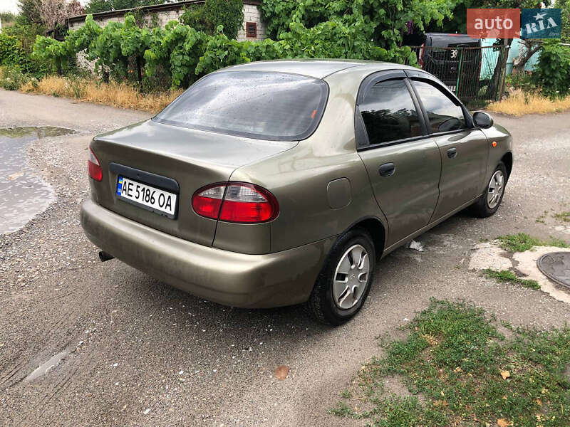 Седан Daewoo Sens 2005 в Днепре