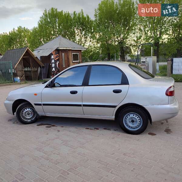 Седан Daewoo Sens 2003 в Ивано-Франковске