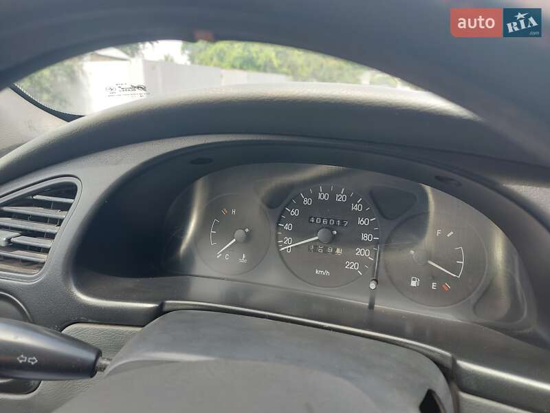 Седан Daewoo Sens 2004 в Киеве