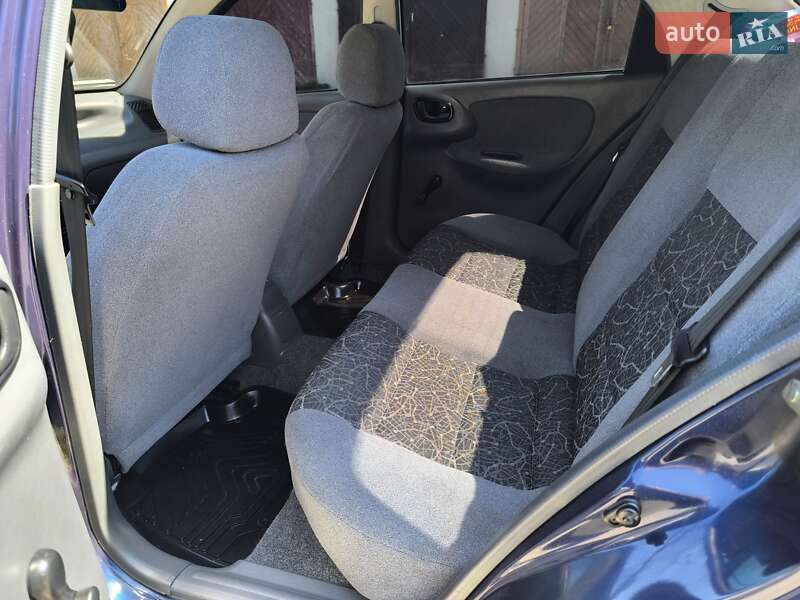 Седан Daewoo Sens 2007 в Черновцах