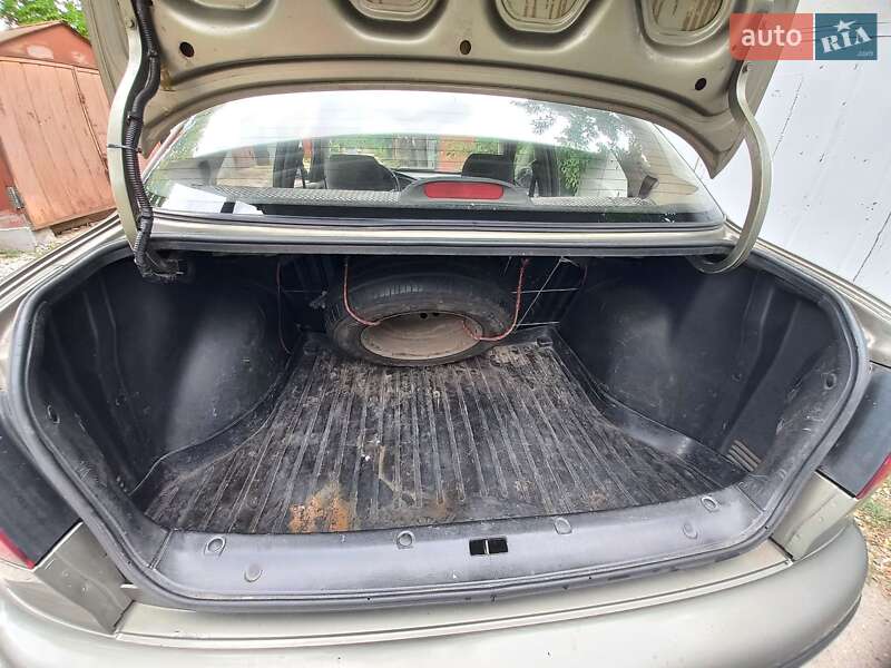 Седан Daewoo Sens 2004 в Кривому Розі