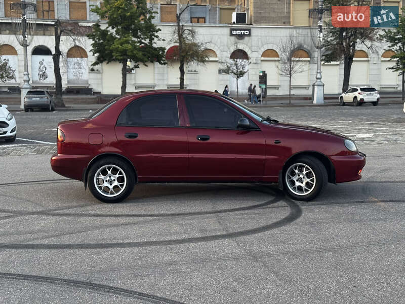 Седан Daewoo Sens 2003 в Харькове