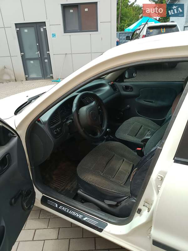 Седан Daewoo Sens 2005 в Горохове