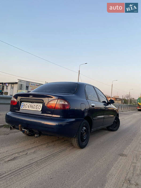 Седан Daewoo Sens 2006 в Святопетровское