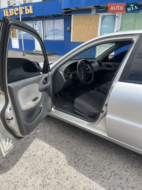 Седан Daewoo Sens 2004 в Харькове