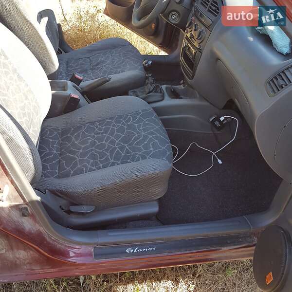 Седан Daewoo Sens 2003 в Запорожье