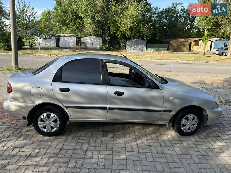 Седан Daewoo Sens 2004 в Запорожье