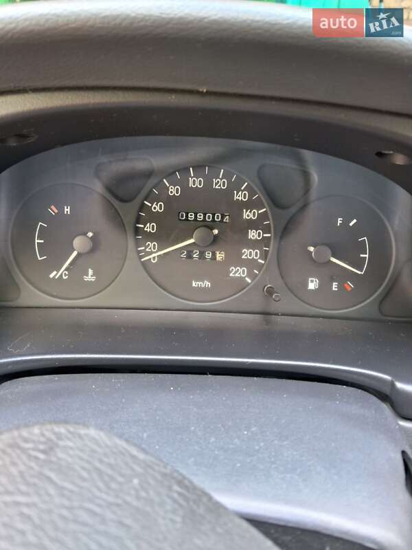 Седан Daewoo Sens 2006 в Макарові