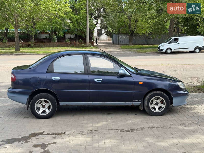 Седан Daewoo Sens 2004 в Миколаєві
