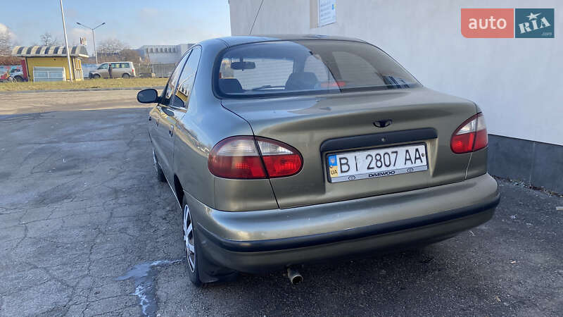 Седан Daewoo Sens 2004 в Полтаві