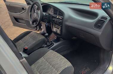 Седан Daewoo Sens 2012 в 