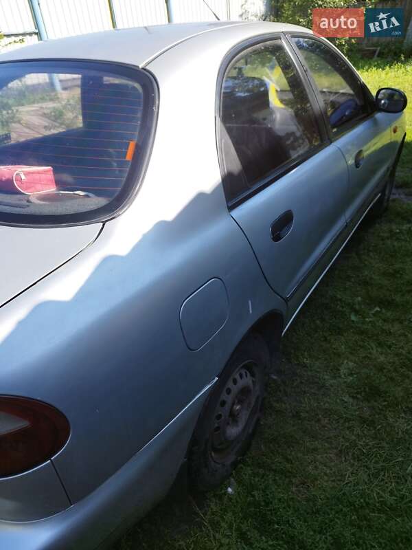 Седан Daewoo Sens 2004 в Гадячі