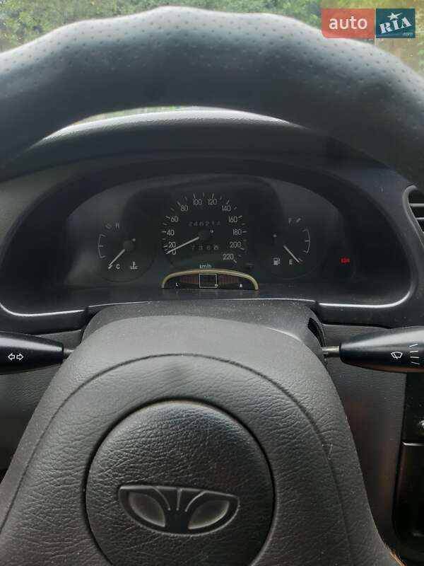 Седан Daewoo Sens 2004 в Гадячі