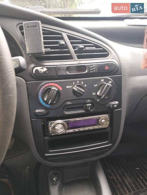 Седан Daewoo Sens 2005 в Чернигове