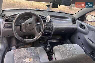 Седан Daewoo Sens 2006 в Дніпрі