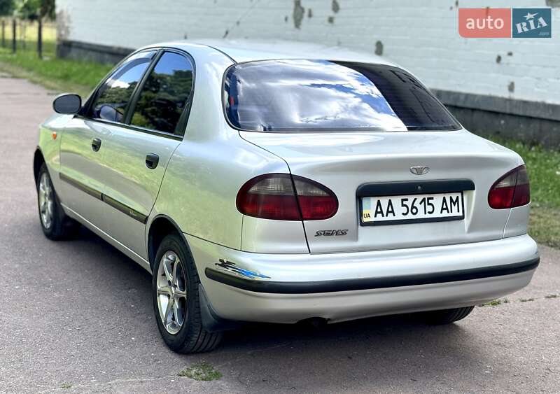 Седан Daewoo Sens 2004 в Чернигове