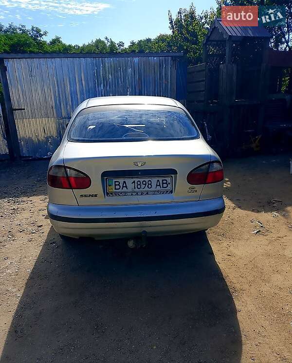 Седан Daewoo Sens 2005 в Саврани