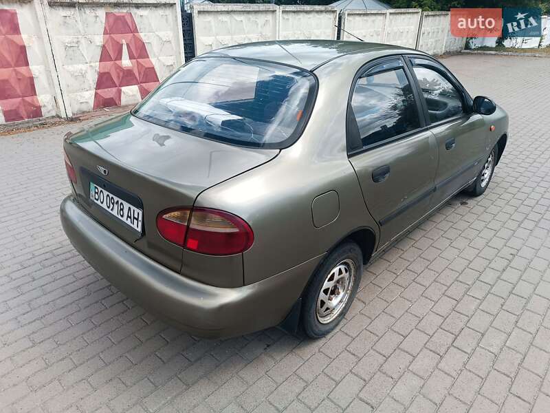 Седан Daewoo Sens 2004 в Ровно