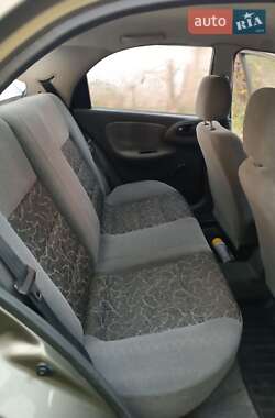 Седан Daewoo Sens 2004 в 