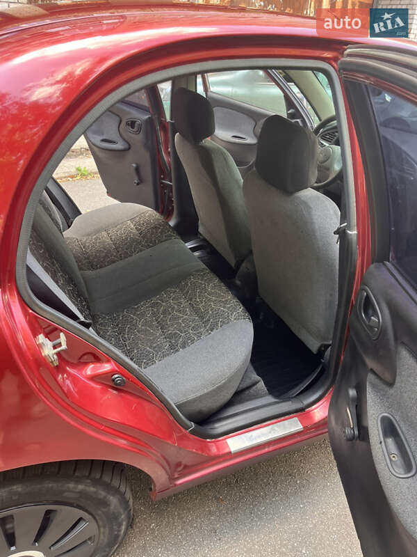Седан Daewoo Sens 2007 в Запорожье