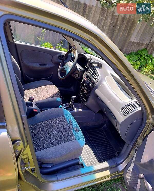 Daewoo Sens 2004