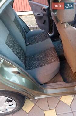Седан Daewoo Sens 2004 в 