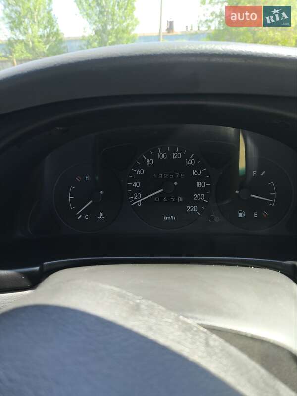 Седан Daewoo Sens 2003 в Запорожье