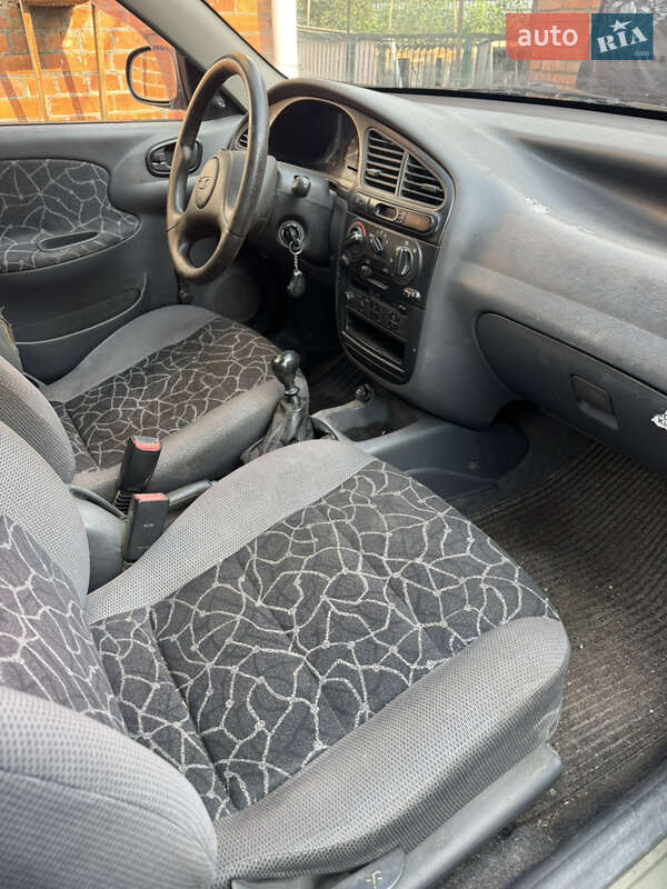 Седан Daewoo Sens 2004 в Хмельницком