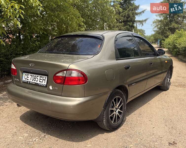 Седан Daewoo Sens 2004 в Новоселице