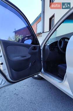 Седан Daewoo Sens 2004 в 