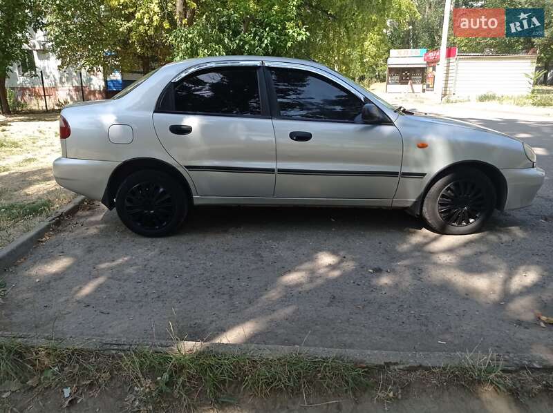 Седан Daewoo Sens 2004 в Запорожье