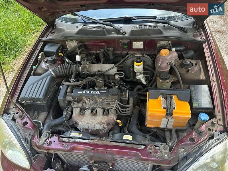 Седан Daewoo Sens 2009 в Чернигове