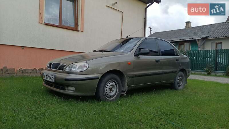 Седан Daewoo Sens 2005 в Новояворовске