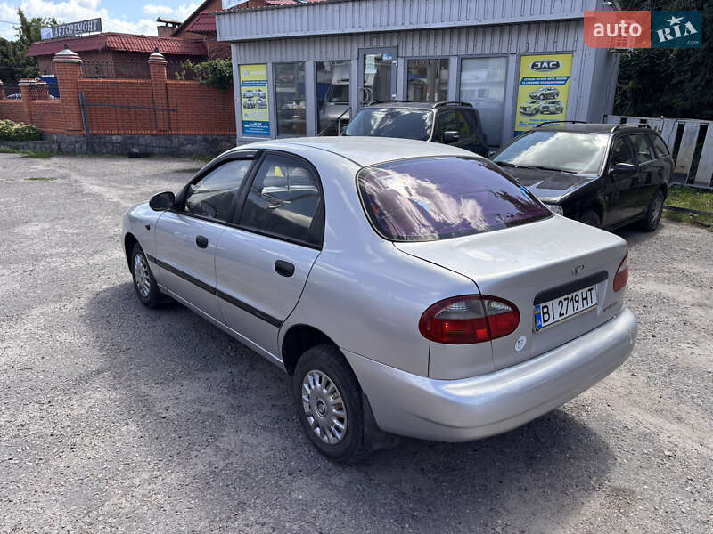Седан Daewoo Sens 2002 в Полтаві