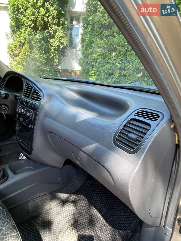 Седан Daewoo Sens 2005 в Кропивницком