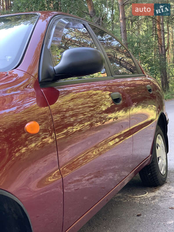 Седан Daewoo Sens 2006 в Киеве