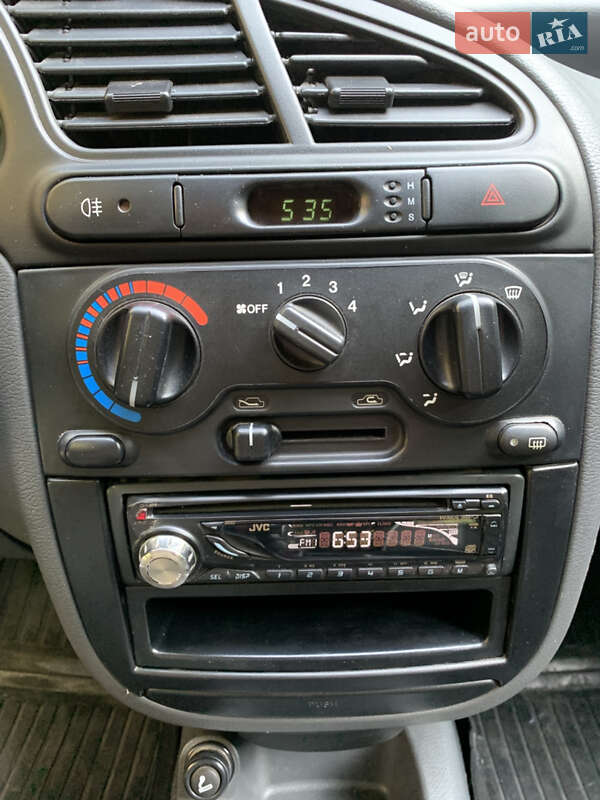 Седан Daewoo Sens 2006 в Киеве