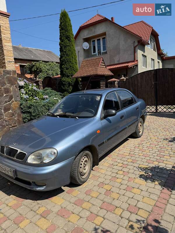 Седан Daewoo Sens 2008 в Хусті