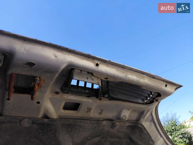 Седан Daewoo Sens 2004 в Подволочиске