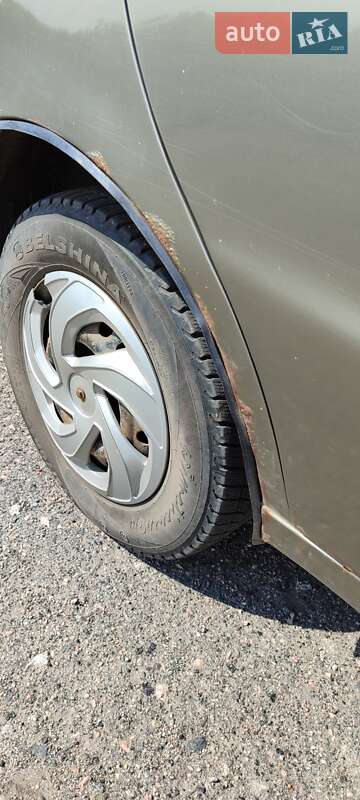 Седан Daewoo Sens 2007 в Хороле